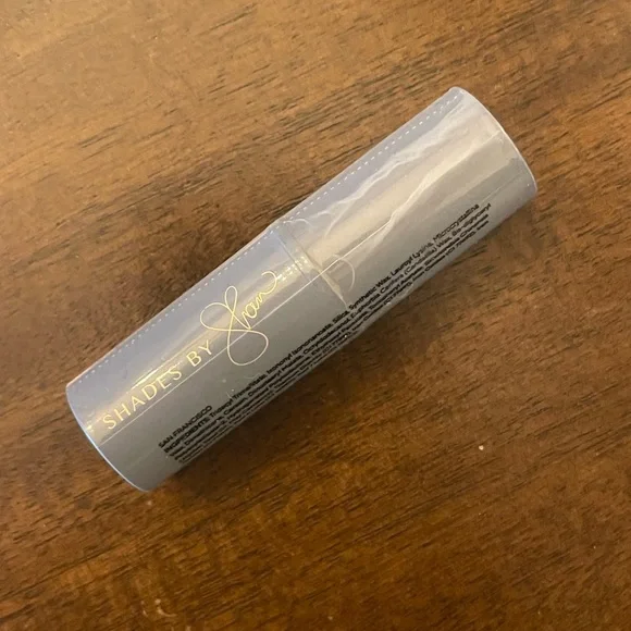 Ipsy bag with 6 new make up & beauty items - Picture 5 of 9